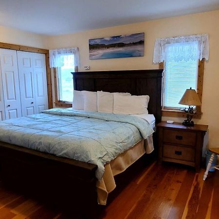 Yellowstone Basin Inn Гардинер Экстерьер фото