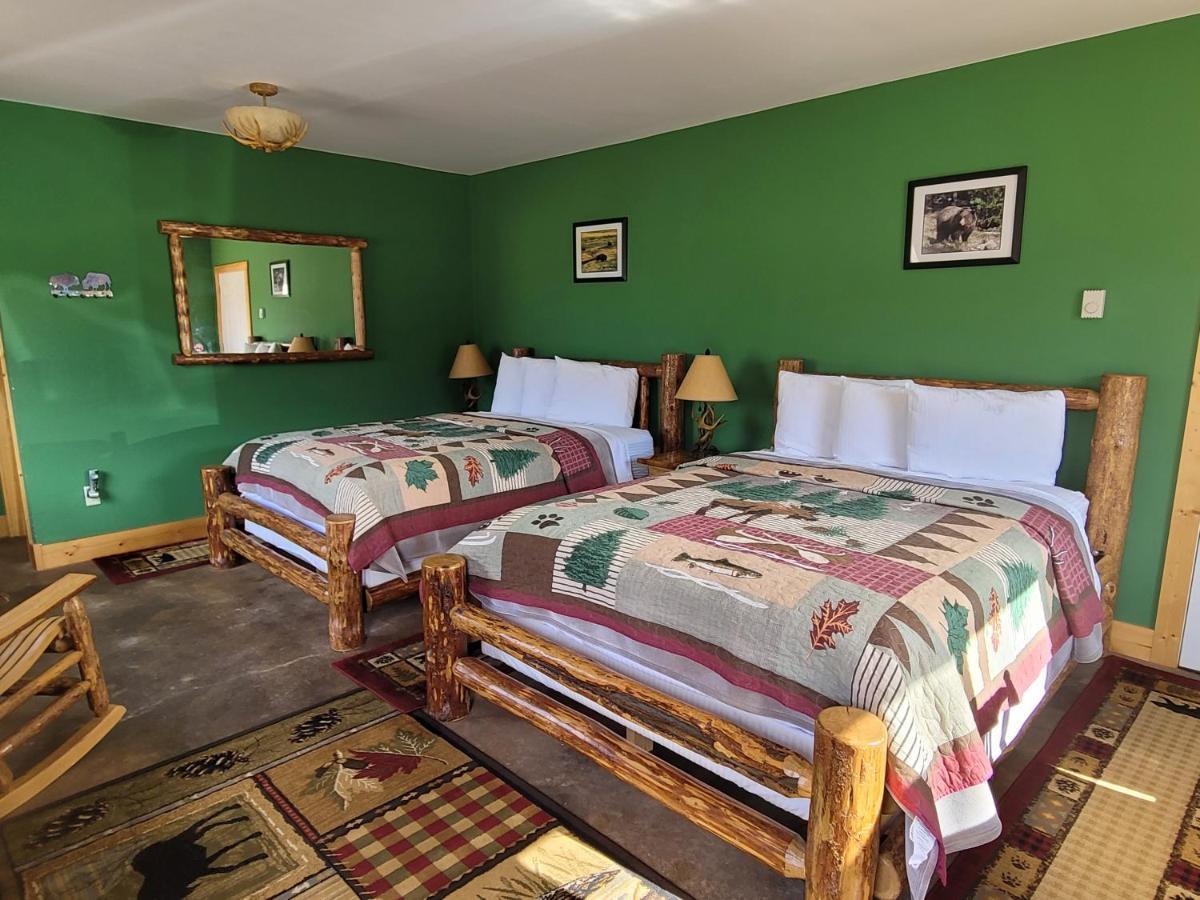 Yellowstone Basin Inn Гардинер Экстерьер фото